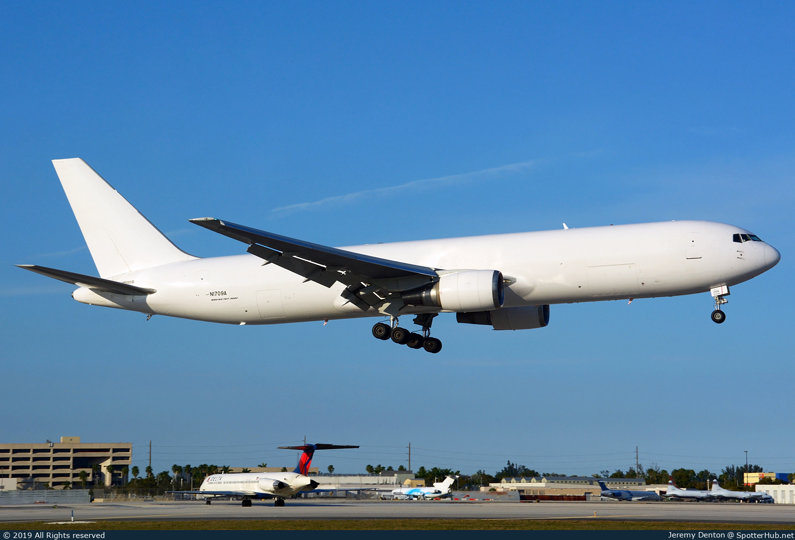 Photo of N1709A - Boeing 767-375(ER)(BDSF) operated by Atlas Air