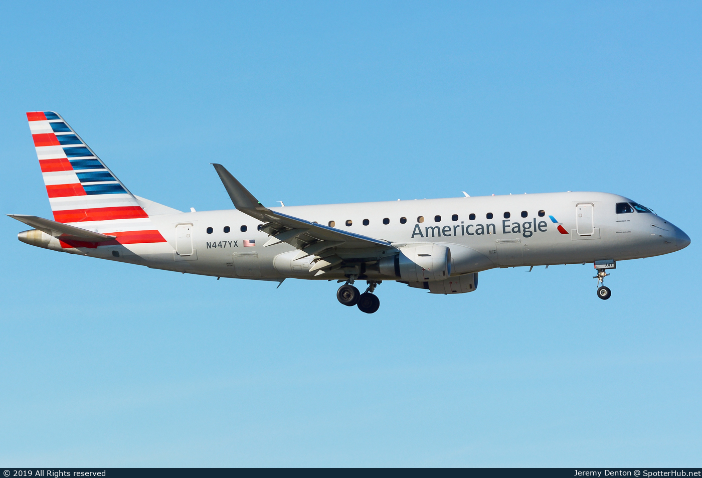 Photo of N447YX - Embraer ERJ-175LR operated by American Eagle (opb Republic Airways)