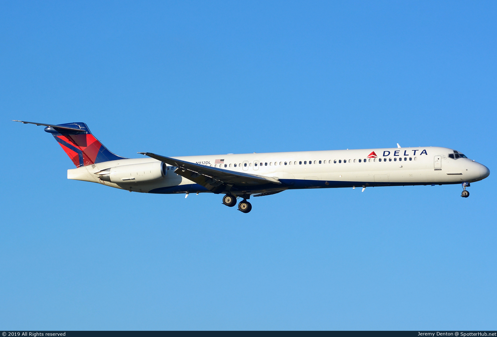 Photo of N912DL - McDonnell Douglas MD-88 operated by Delta Air Lines