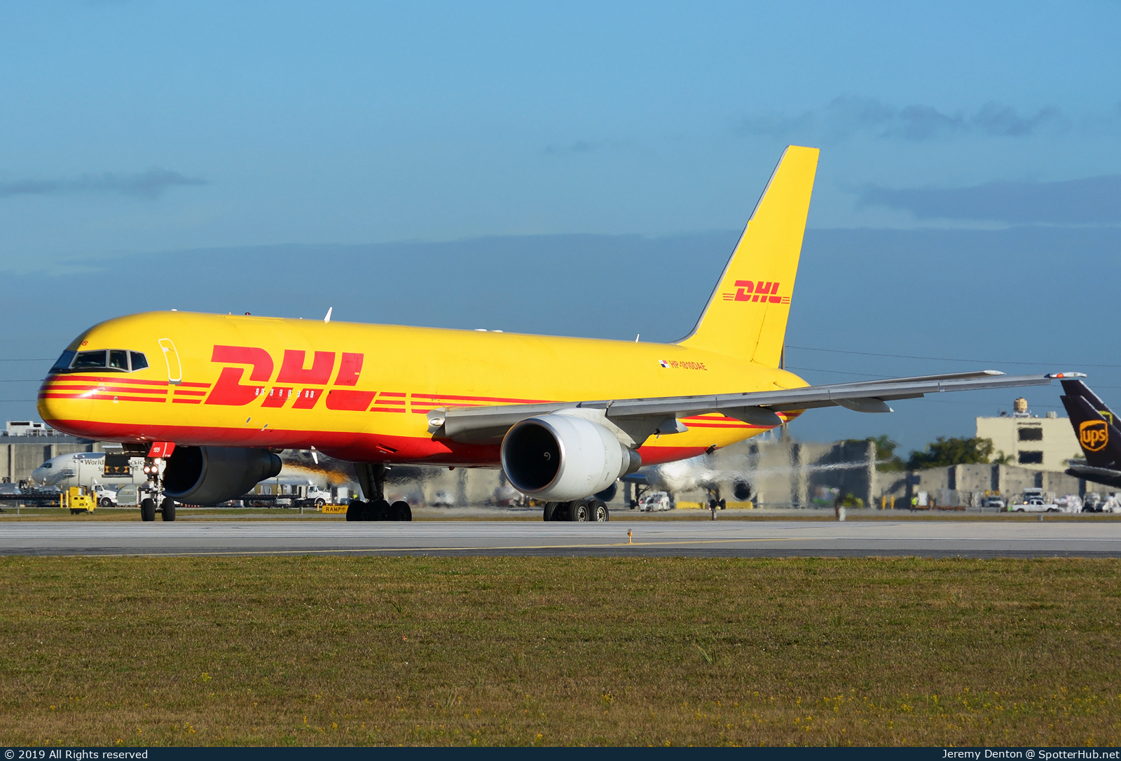 Photo of HP-1810DAE - Boeing 757-27A(PCF) operated by DHL Aero Expreso
