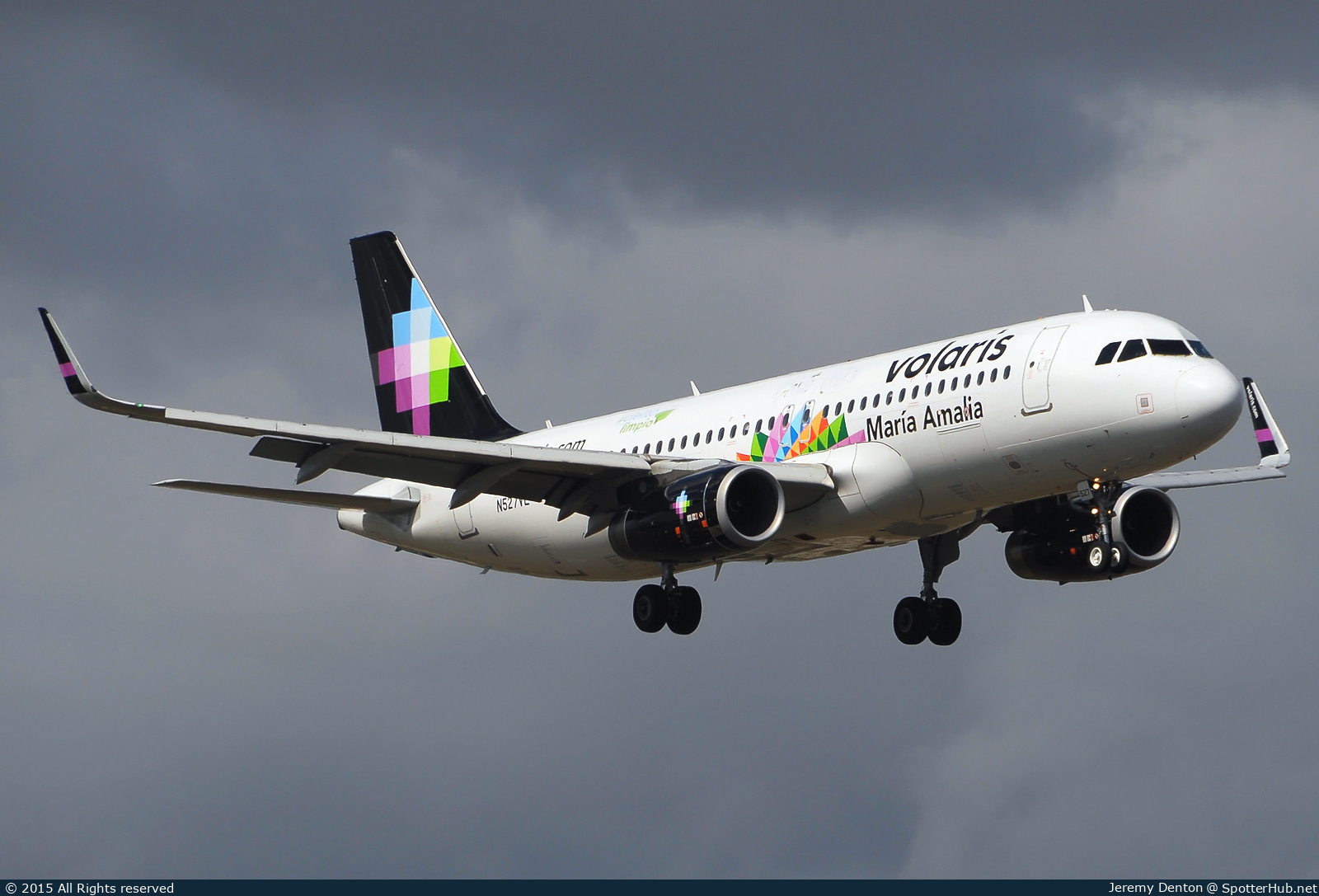 Photo of N527VL - Airbus A320-233 operated by Volaris