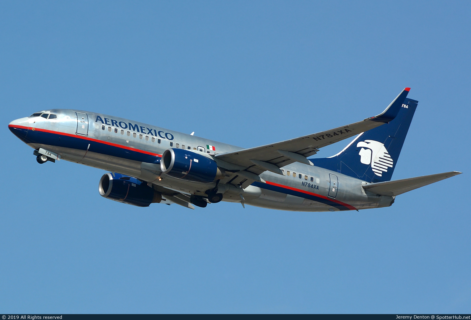 Photo of N784XA - Boeing 737-752 operated by Aeroméxico
