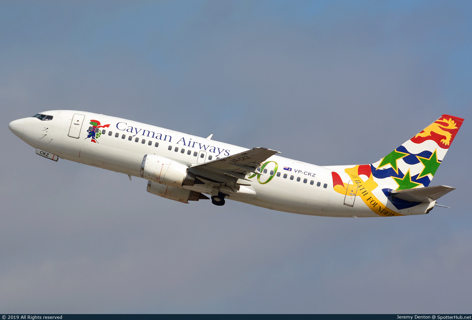 Photo of VP-CKZ - Boeing 737-36E operated by Cayman Airways