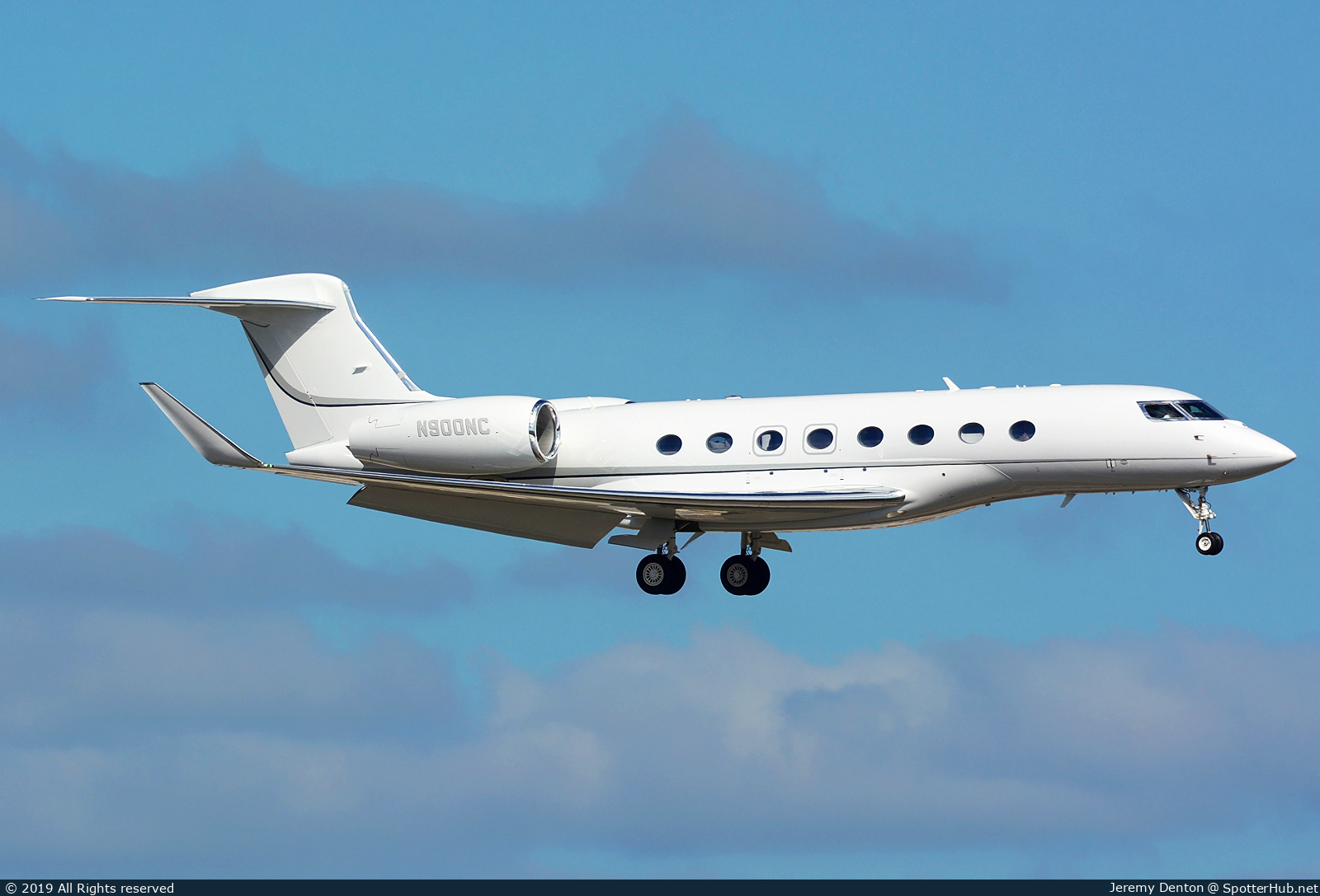 Photo of N900NC - Gulfstream G650ER operated by News Corp.