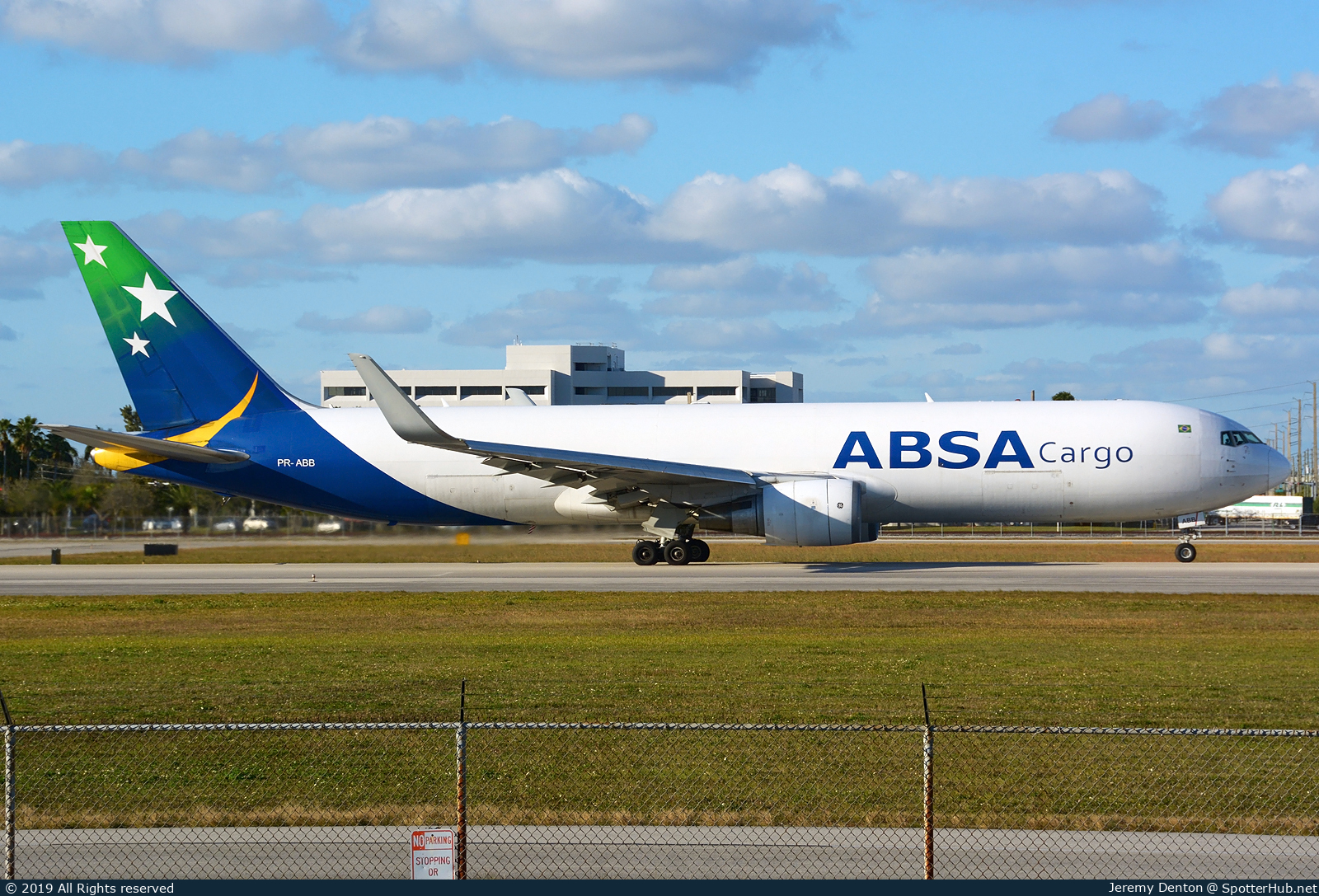 Photo of PR-ABB - Boeing 767-316F operated by ABSA Cargo