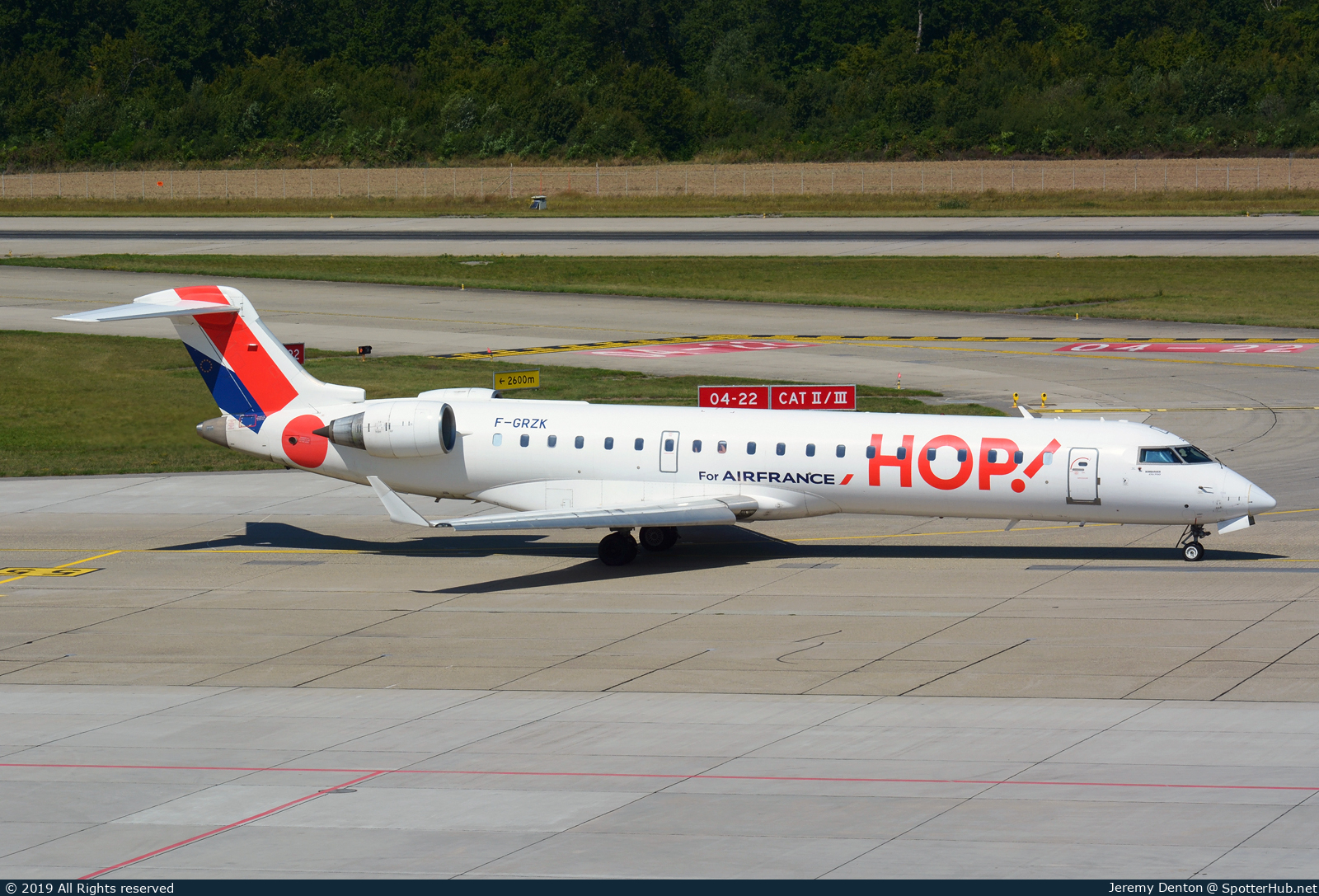 Photo of F-GRZK - Bombardier CRJ-701 operated by Air France HOP