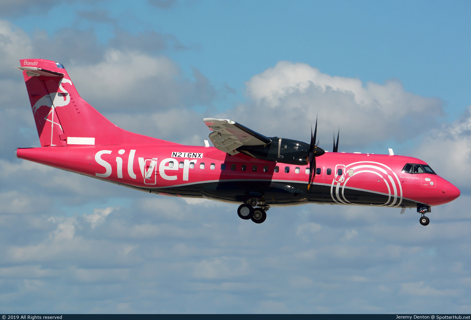 Photo of N216NX - ATR 42-600 operated by Nordic Aviation Capital