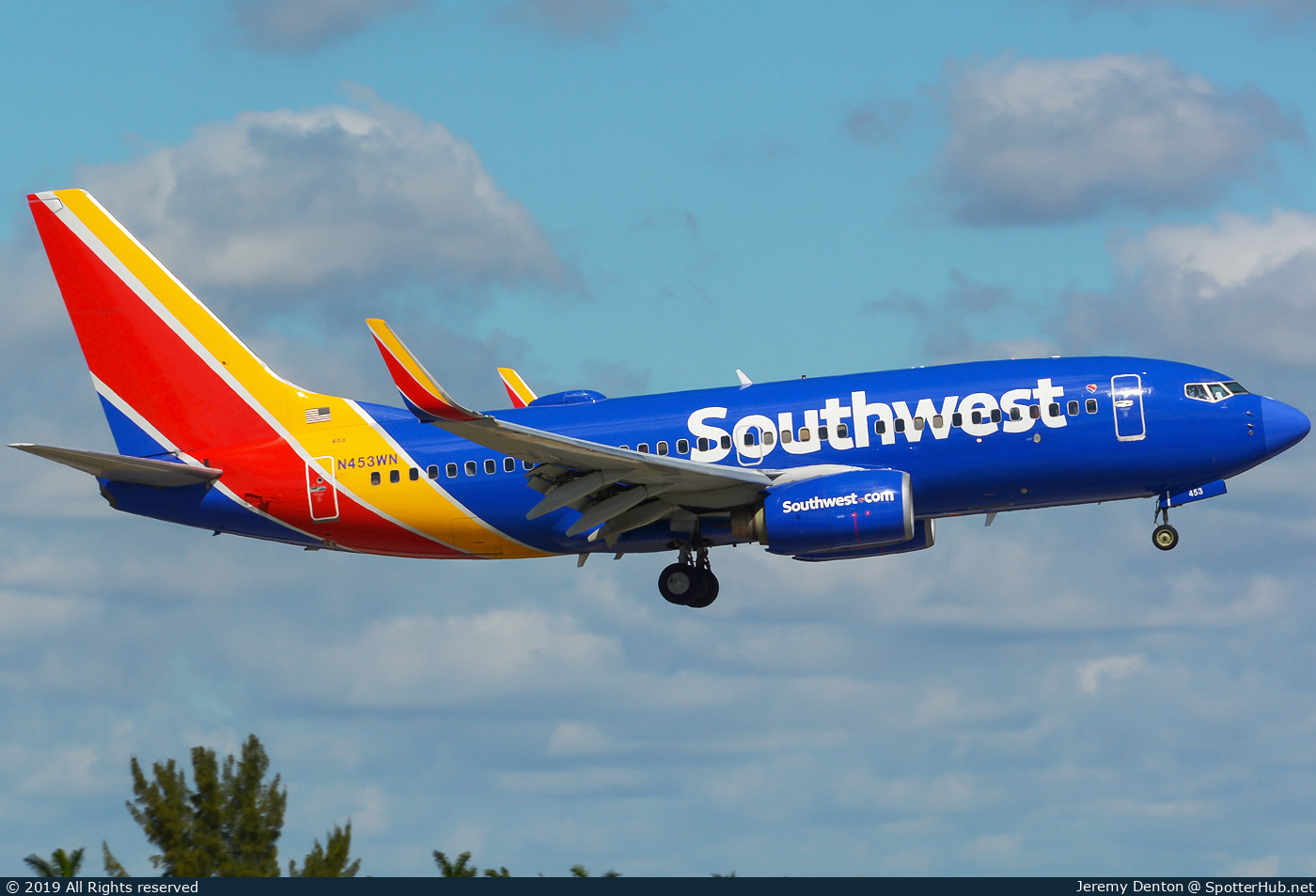 Photo of N453WN - Boeing 737-7H4 operated by Southwest Airlines