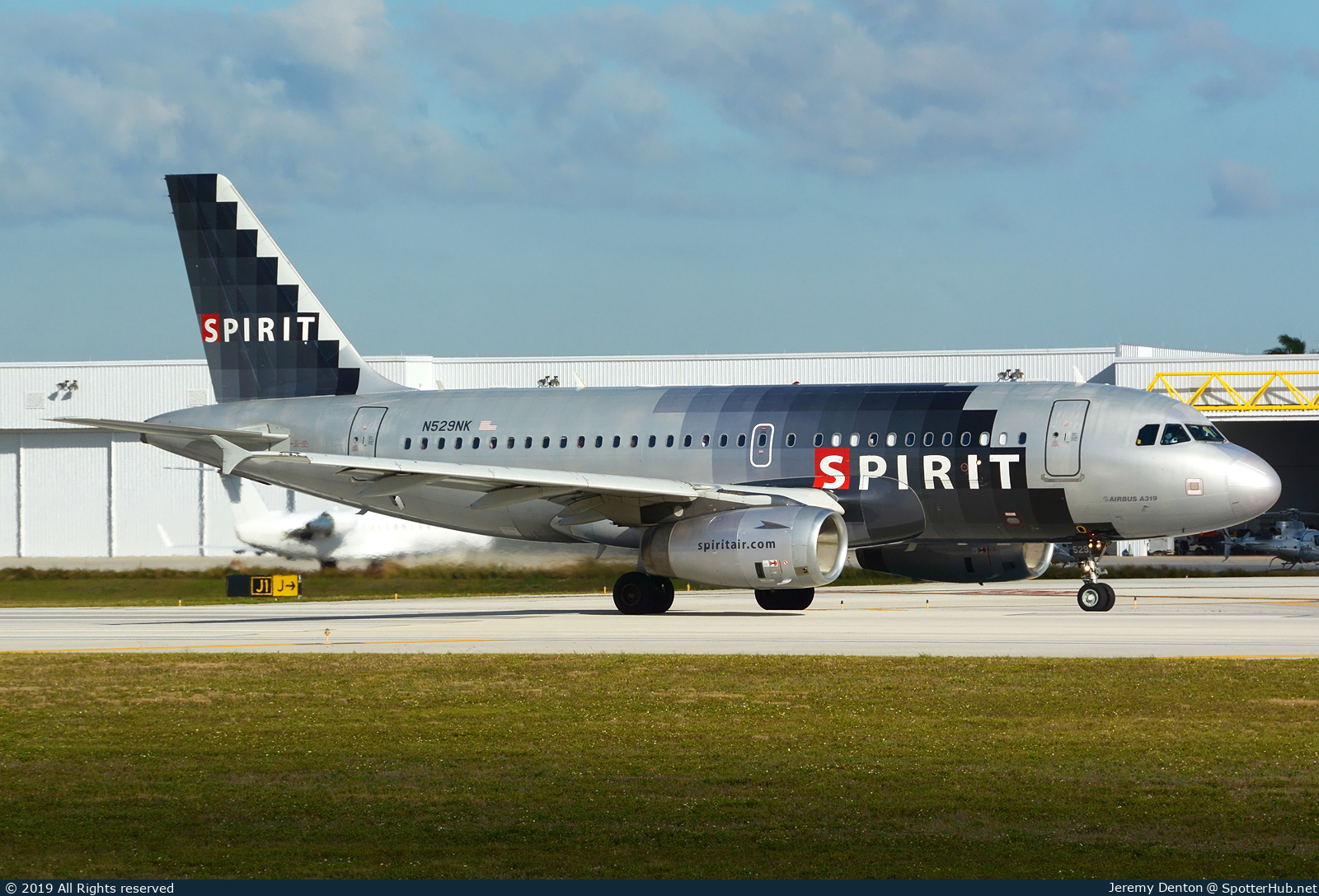 Photo of N529NK - Airbus A319-132 operated by Spirit Airlines