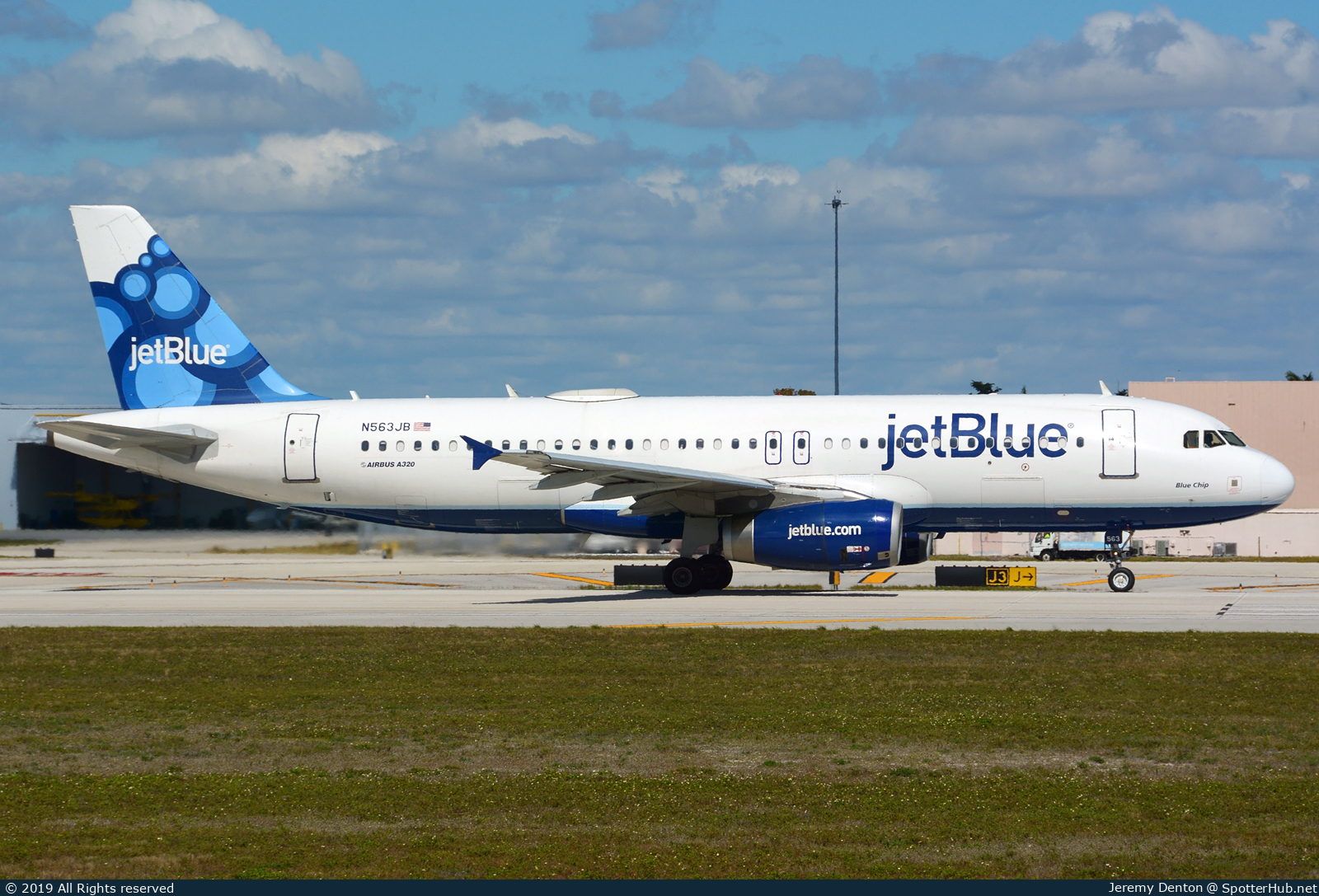 Photo of N563JB - Airbus A320-232 operated by jetBlue Airways