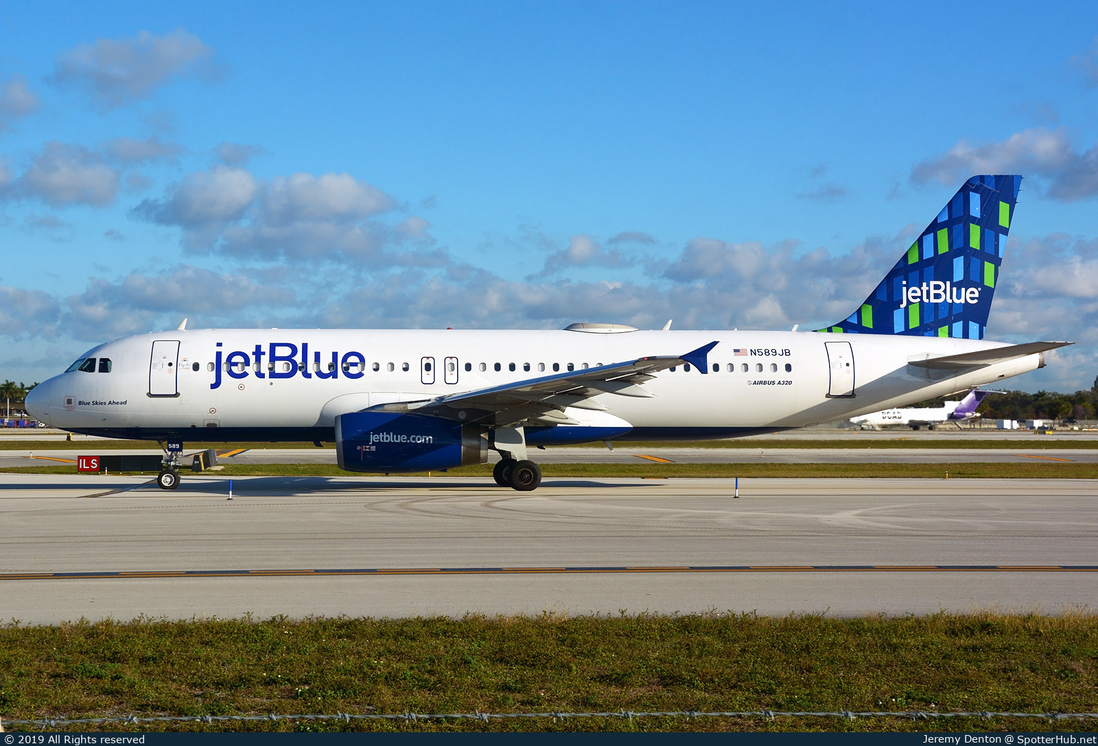 Photo of N589JB - Airbus A320-232 operated by jetBlue Airways