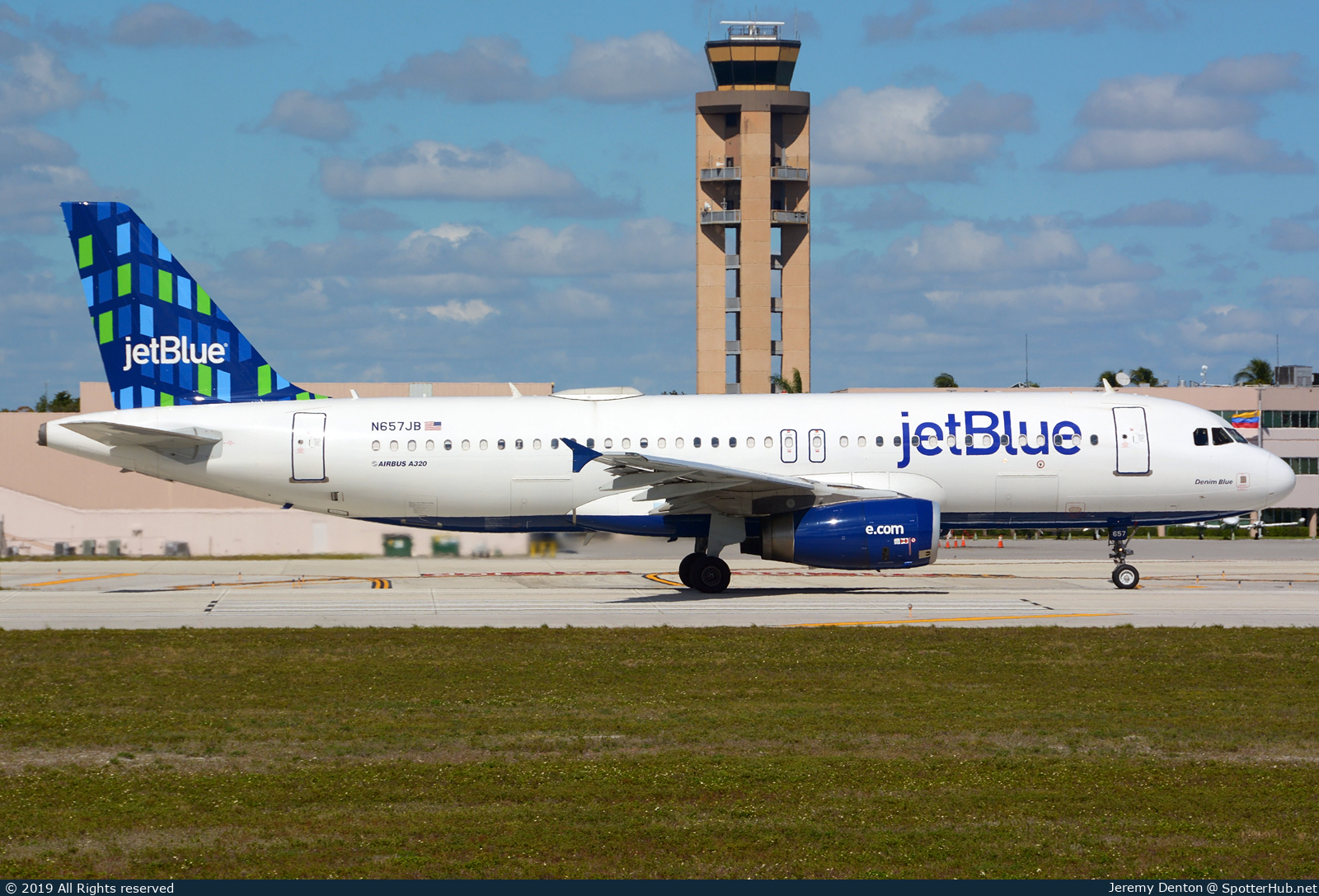 Photo of N657JB - Airbus A320-232 operated by jetBlue Airways