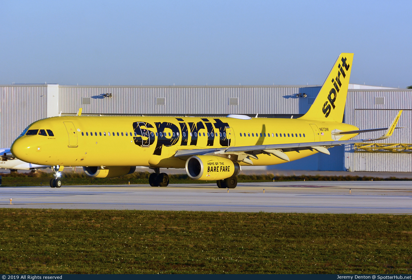 Photo of N672NK - Airbus A321-231 operated by Spirit Airlines