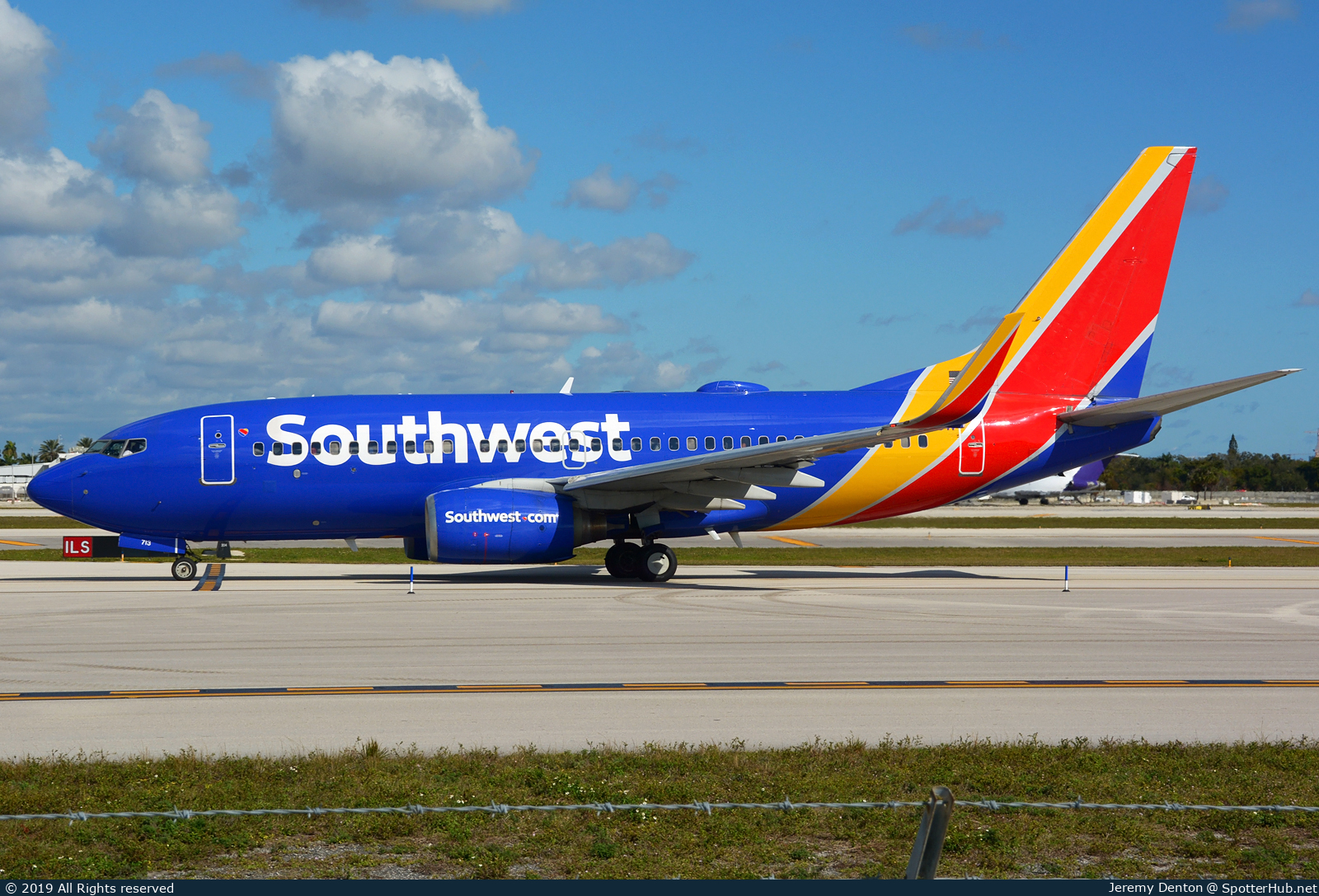 Photo of N713SW - Boeing 737-7H4 operated by Southwest Airlines