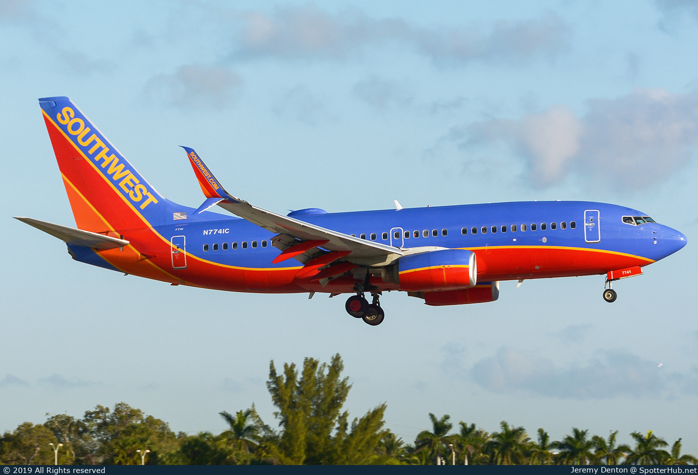 Photo of N7741C - Boeing 737-7BD operated by Southwest Airlines