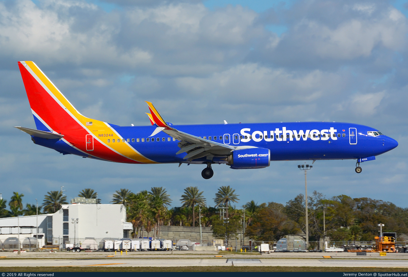 Photo of N8324A - Boeing 737-8H4 operated by Southwest Airlines