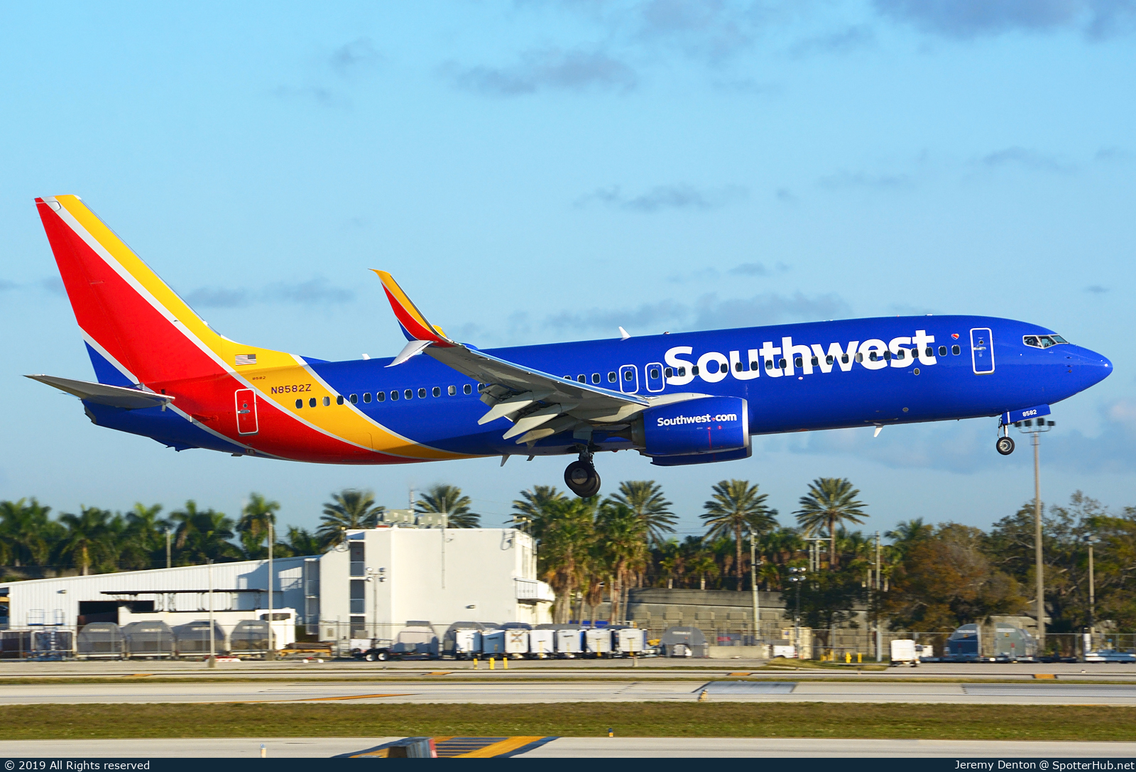 Photo of N8582Z - Boeing 737-8H4 operated by Southwest Airlines