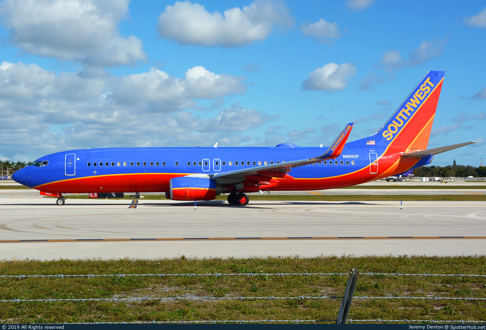 Photo of N8650F - Boeing 737-8H4 operated by Southwest Airlines