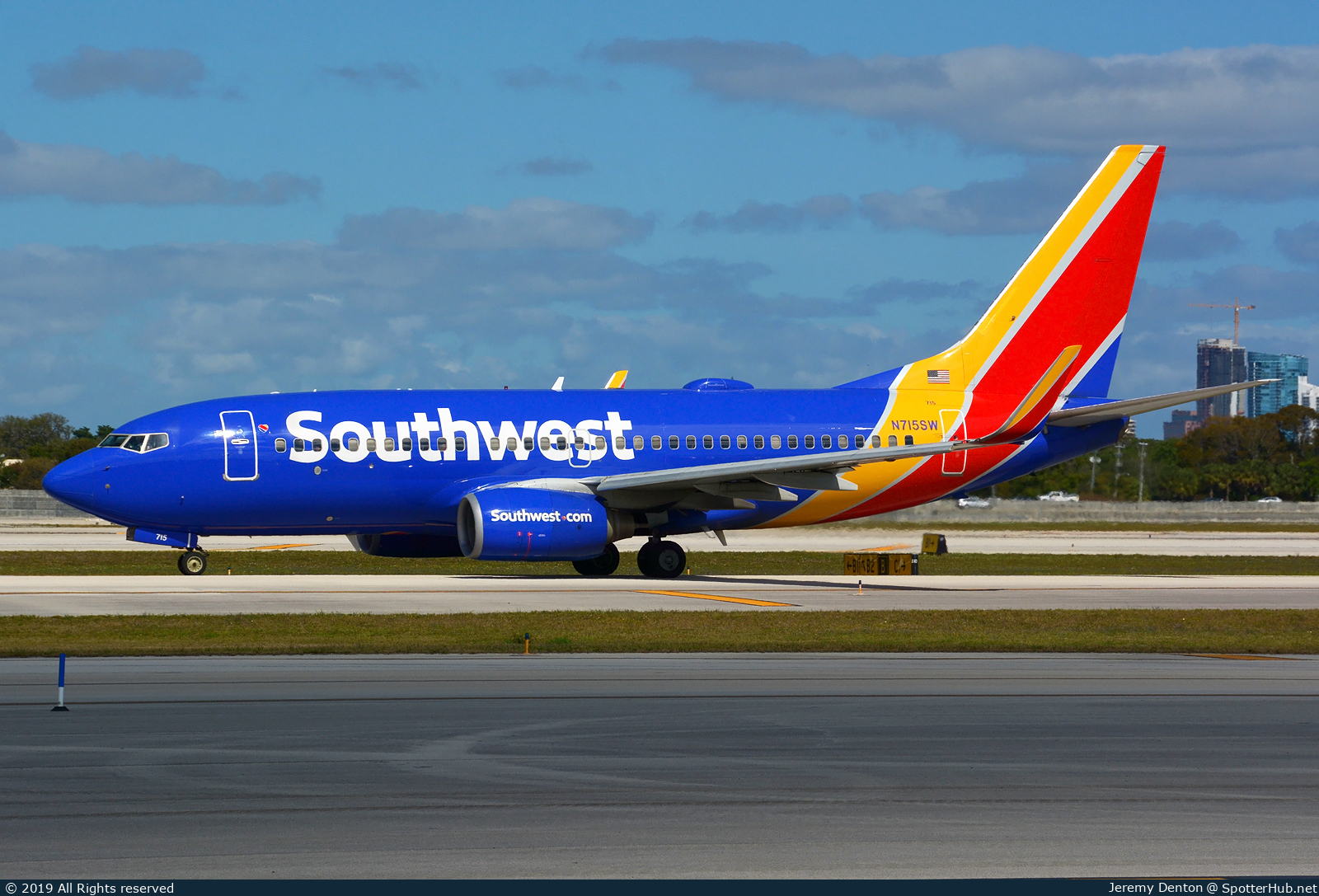 Photo of N715SW - Boeing 737-7H4 operated by Southwest Airlines