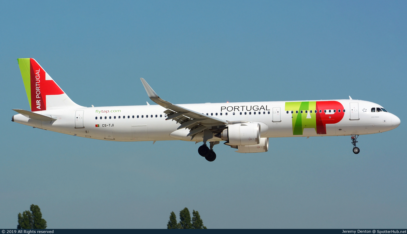 Photo of CS-TJI - Airbus A321-251N operated by TAP Air Portugal