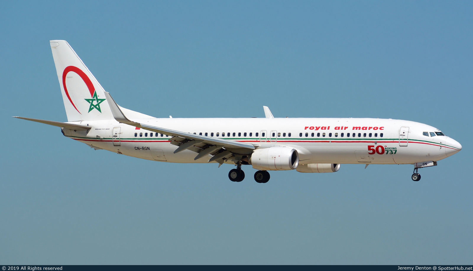 Photo of CN-RGN - Boeing 737-8B6 operated by Royal Air Maroc