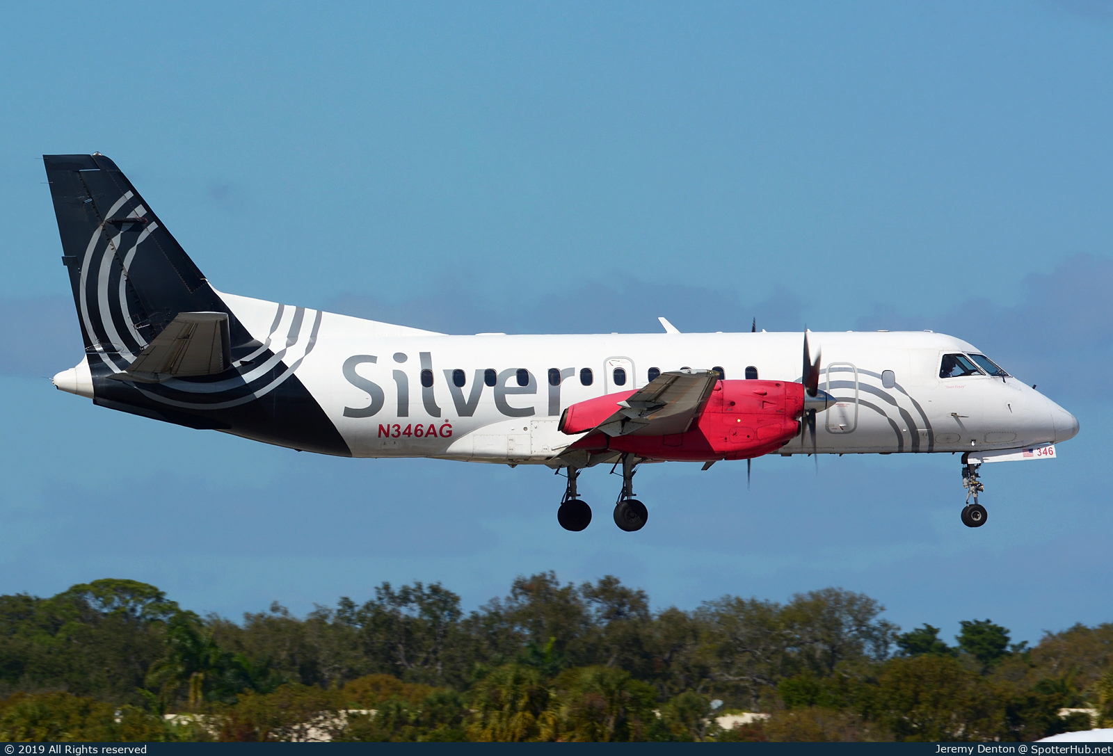 Photo of N346AG - Saab 340B+ operated by Silver Airways
