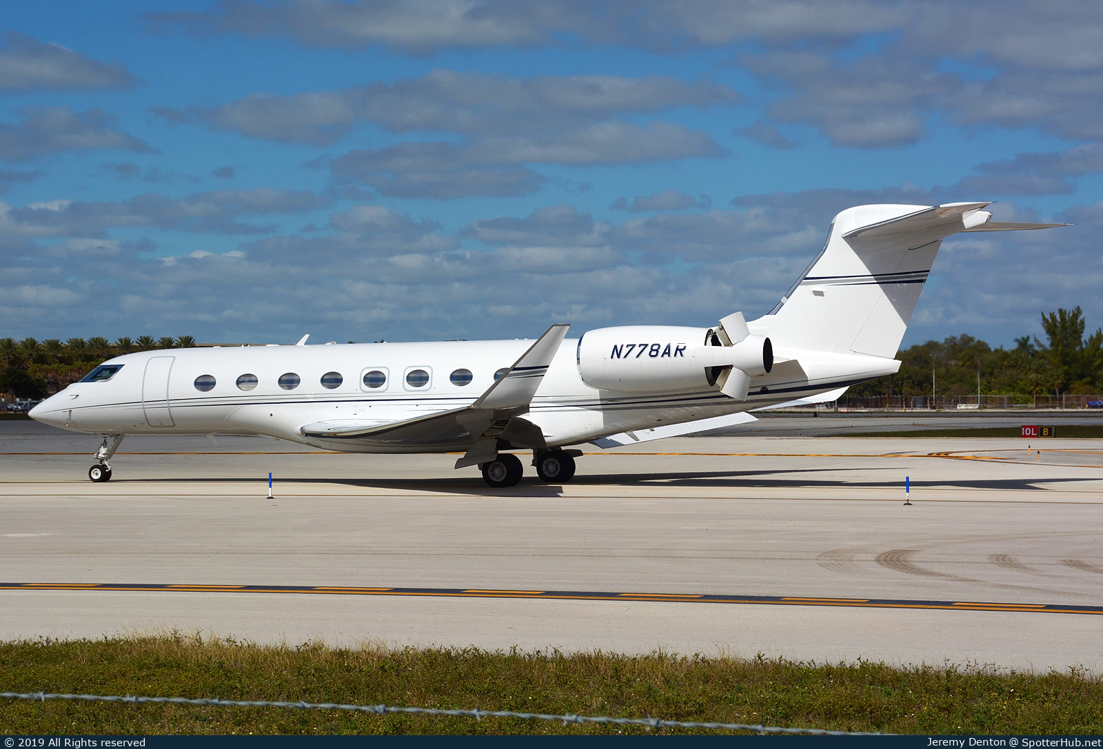 Photo of N778AR - Gulfstream G650ER operated by Gama Aviation LLC