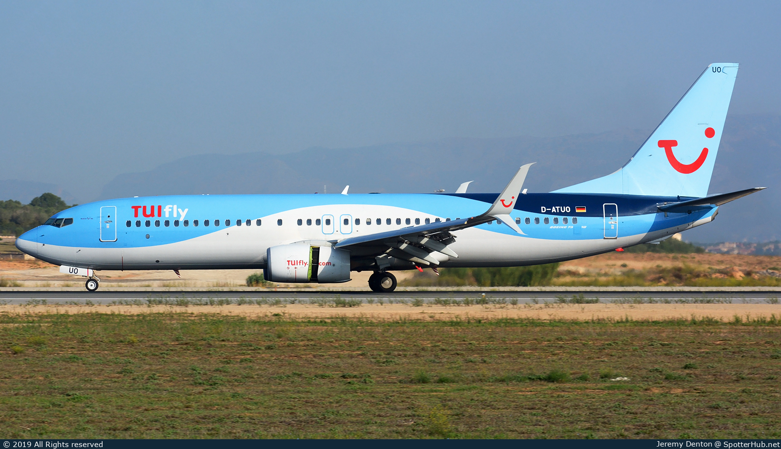 Photo of D-ATUO - Boeing 737-8K5 operated by TUIfly