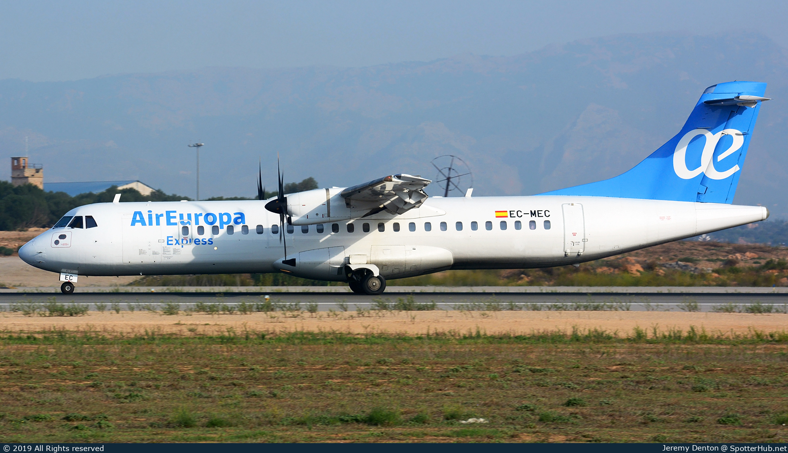 Photo of EC-MEC - ATR 72-500 operated by Air Europa Express (opb Swiftair)