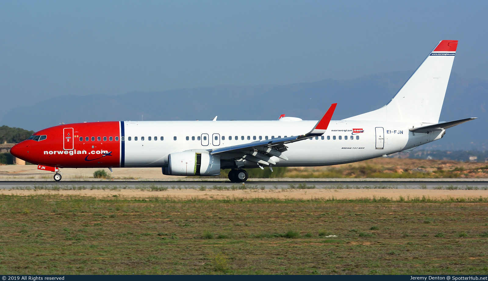 Photo of EI-FJN - Boeing 737-8JP operated by Norwegian Air International