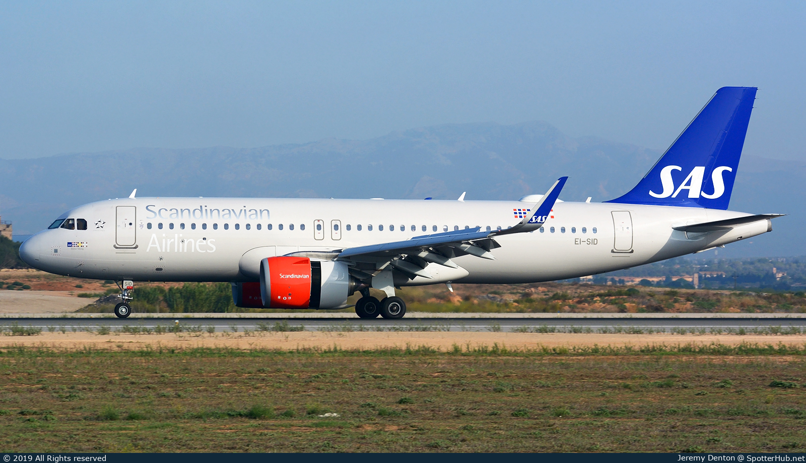 Photo of EI-SID - Airbus A320-251N operated by SAS Ireland