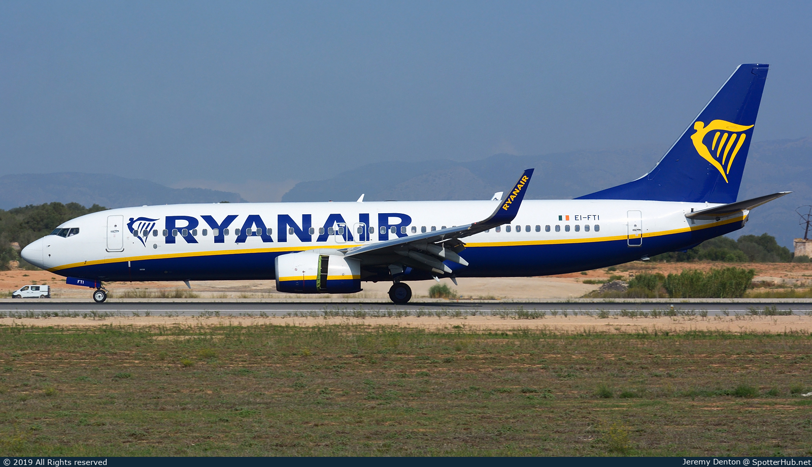 Photo of EI-FTI - Boeing 737-8AS operated by Ryanair