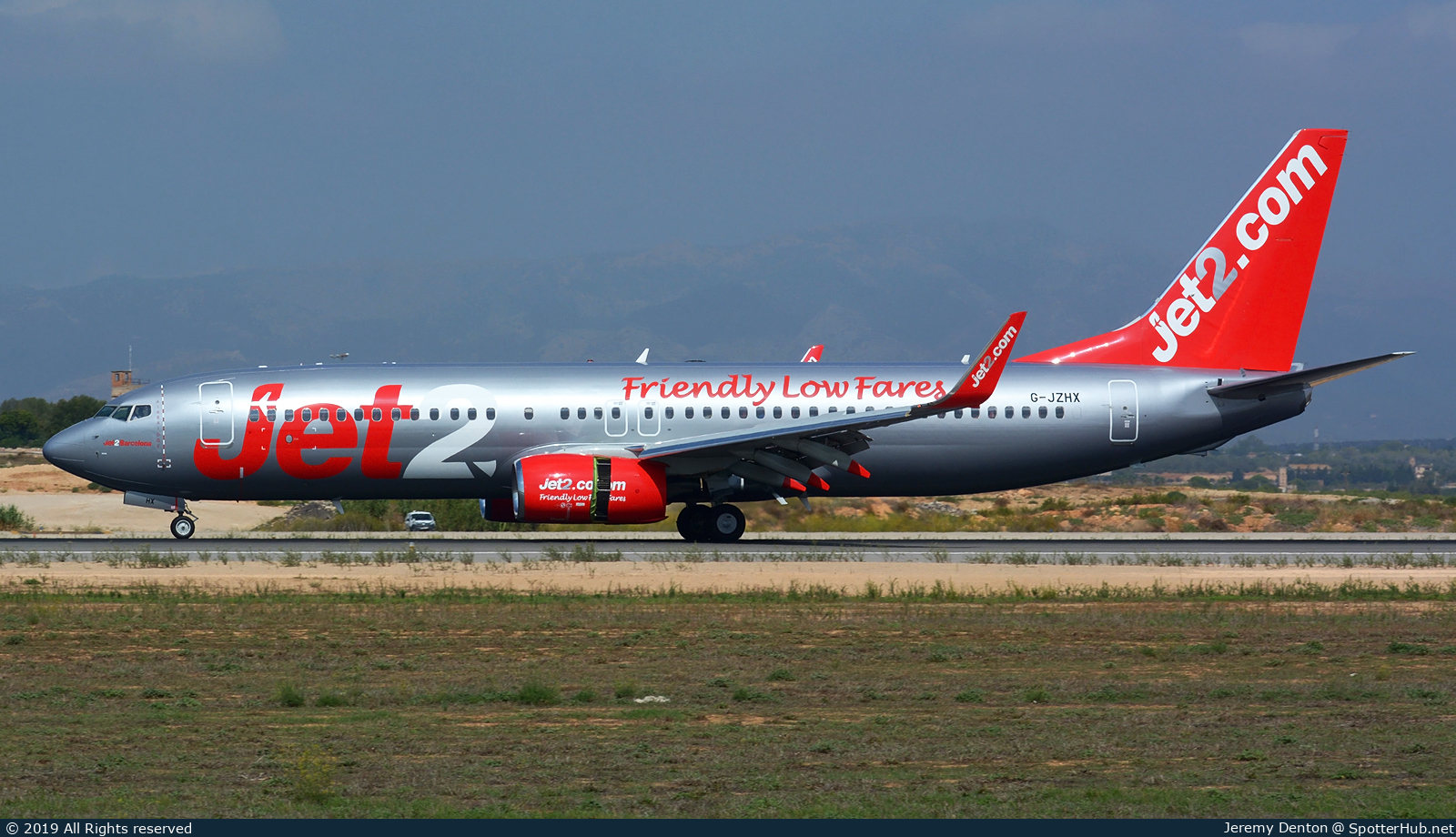 Photo of G-JZHX - Boeing 737-8MG operated by Jet2