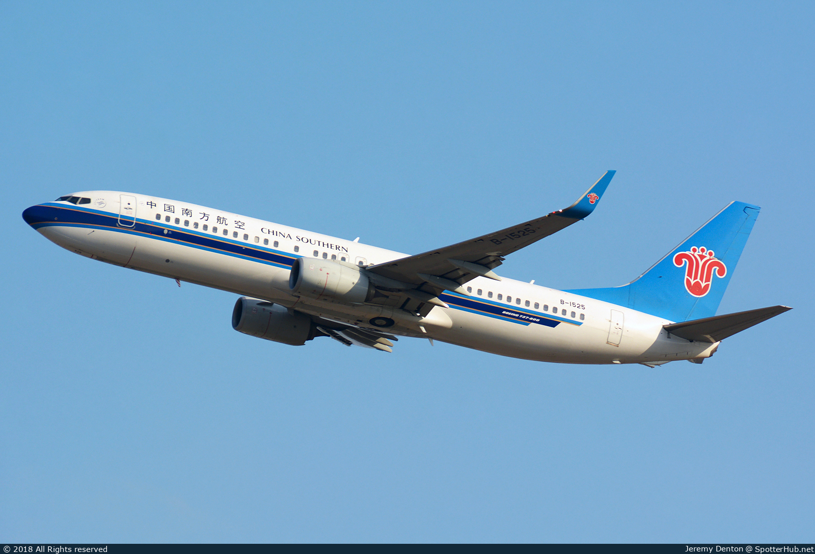 Photo of B-1525 - Boeing 737-81B operated by China Southern Airlines