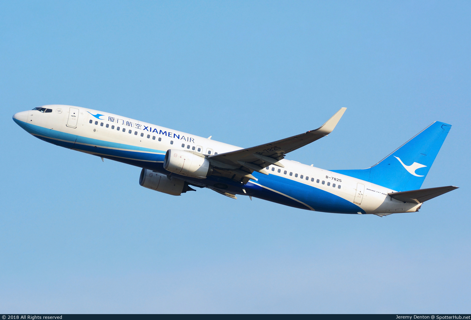 Photo of B-7825 - Boeing 737-85C operated by Xiamen Airlines