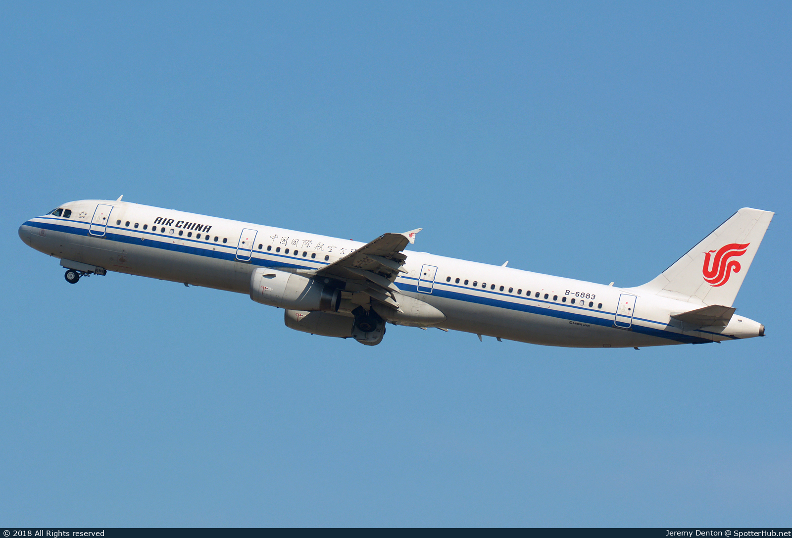 Photo of B-6883 - Airbus A321-232 operated by Air China