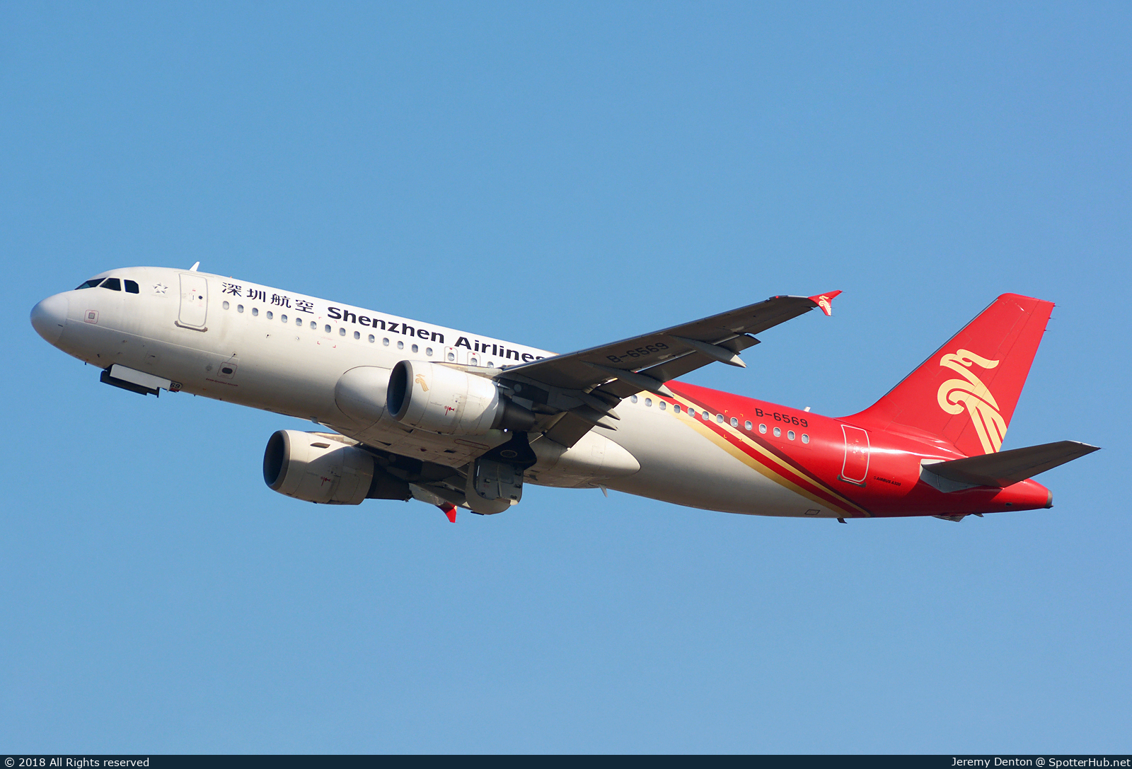 Photo of B-6569 - Airbus A320-214 operated by Shenzhen Airlines