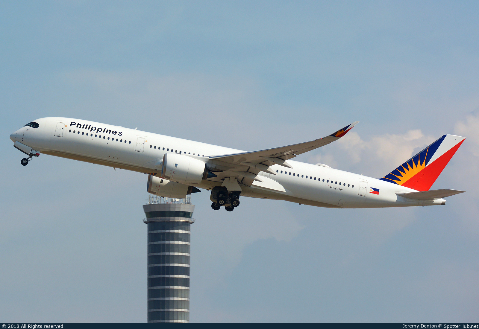 Photo of RP-C3501 - Airbus A350-941 operated by Philippine Airlines