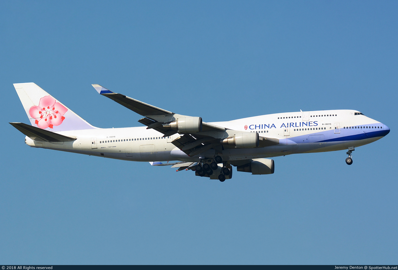 Photo of B-18215 - Boeing 747-409 operated by China Airlines