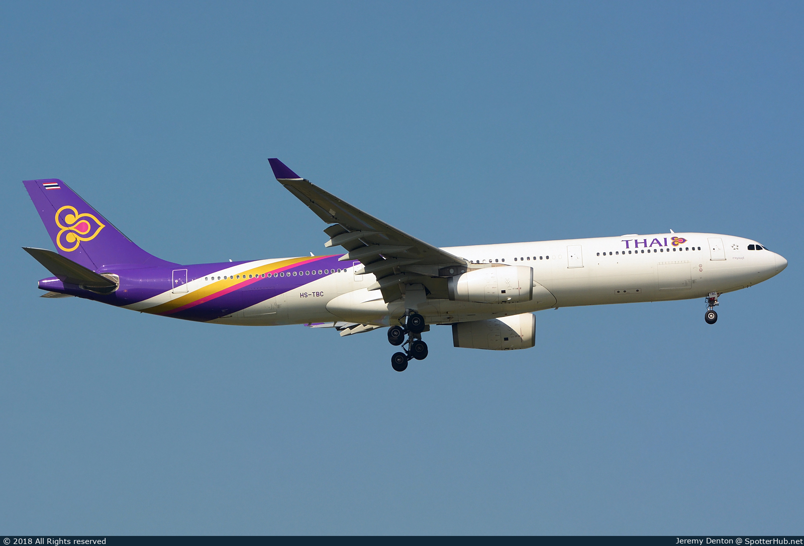 Photo of HS-TBC - Airbus A330-343 operated by Thai Airways International