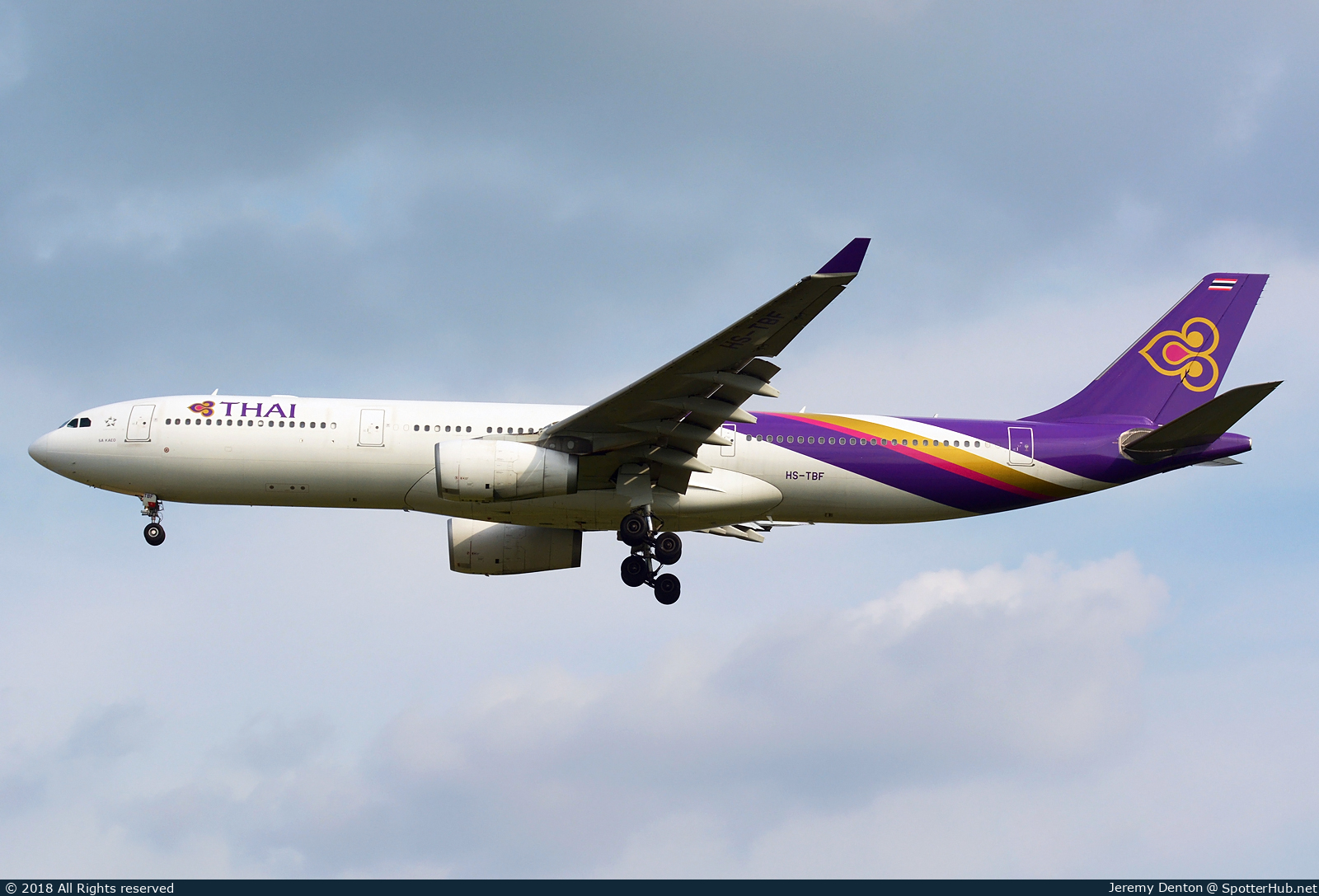 Photo of HS-TBF - Airbus A330-343 operated by Thai Airways International
