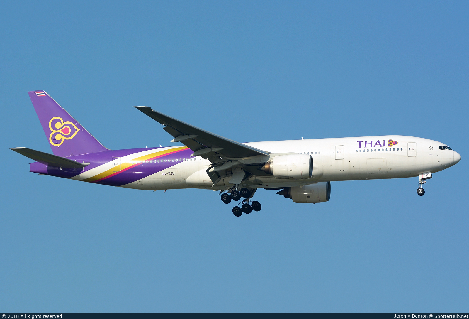 Photo of HS-TJU - Boeing 777-2D7(ER) operated by Thai Airways International