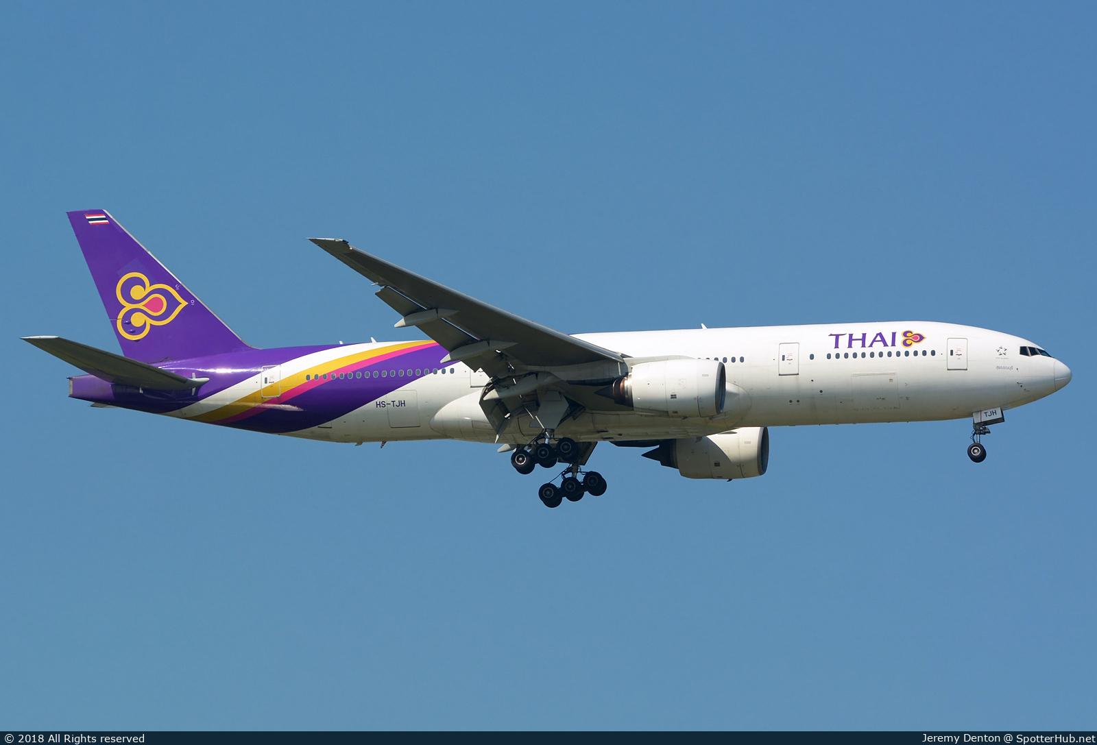 Photo of HS-TJH - Boeing 777-2D7 operated by Thai Airways International