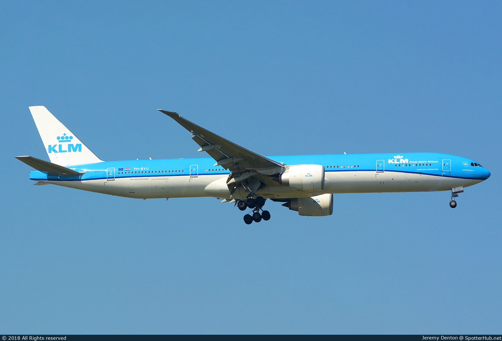Photo of PH-BVU - Boeing 777-306(ER) operated by KLM Royal Dutch Airlines