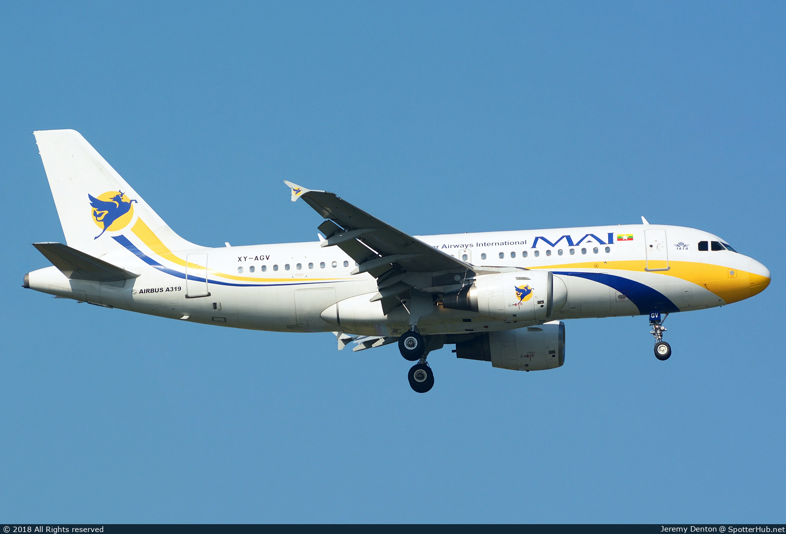 Photo of XY-AGV - Airbus A319-111 operated by Myanmar Airways International