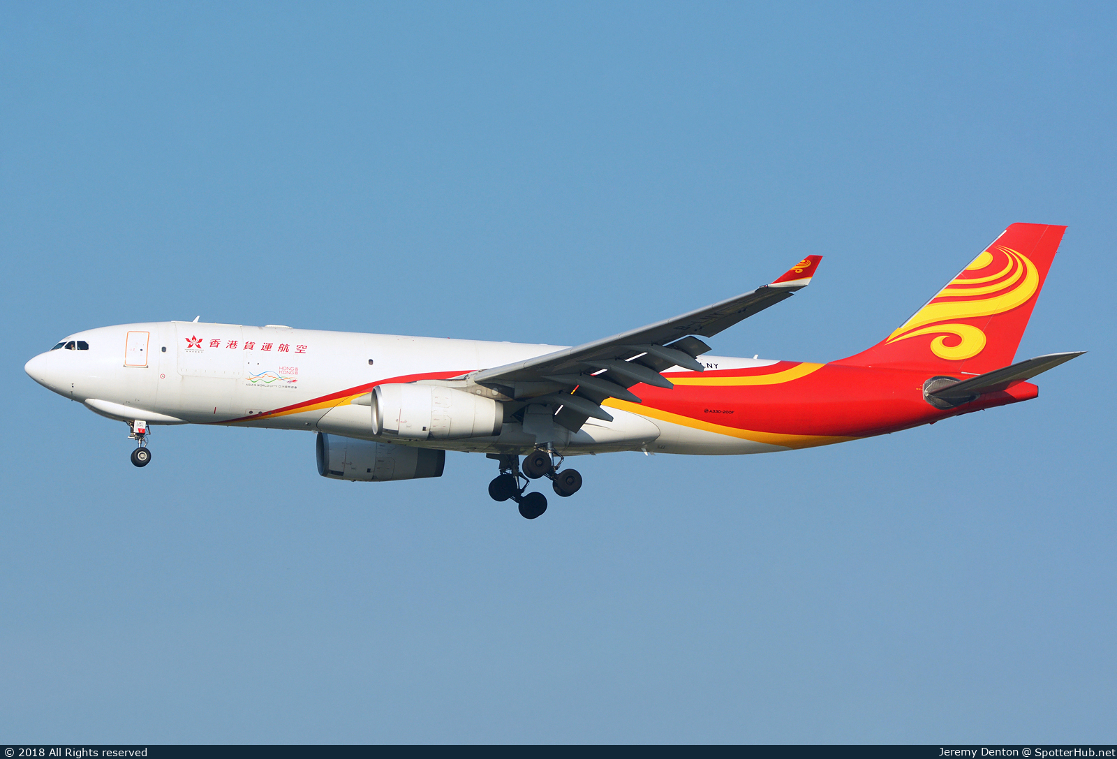 Photo of B-LNY - Airbus A330-243F operated by Hong Kong Airlines Cargo
