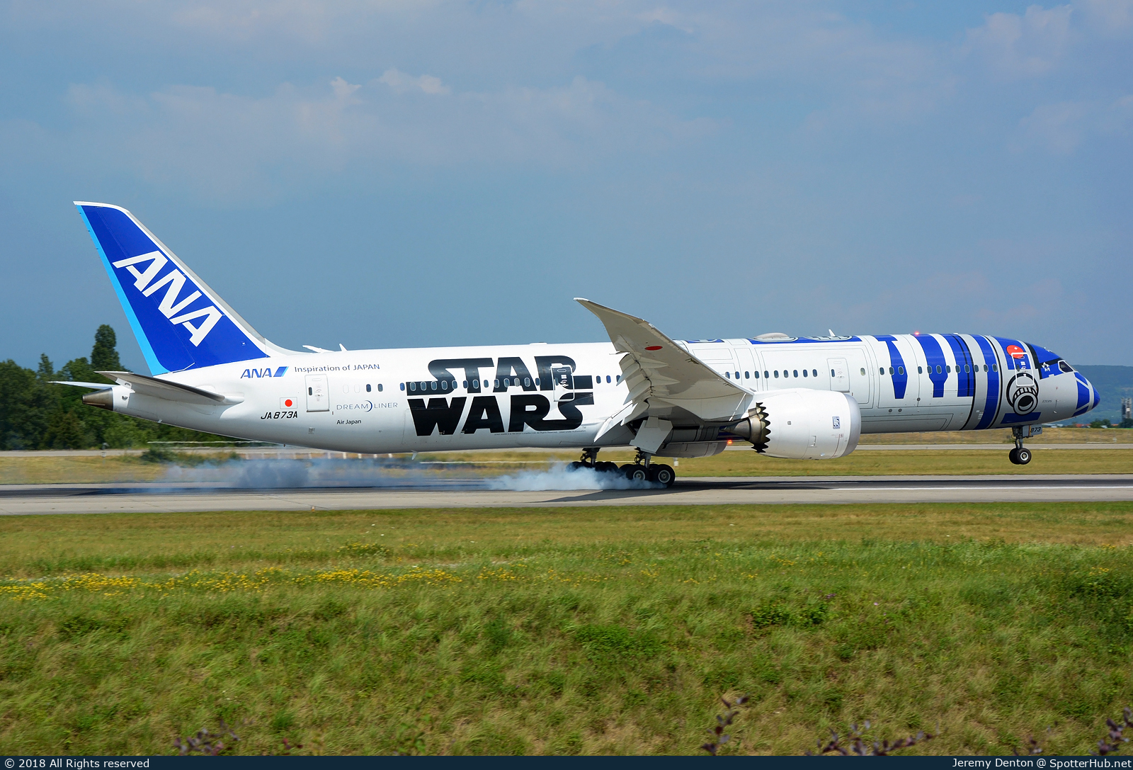 Photo of JA873A - Boeing 787-9 Dreamliner operated by ANA All Nippon Airways (opb Air Japan)