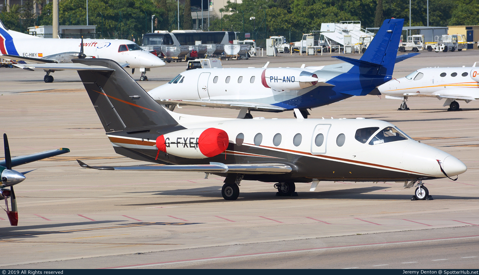 Photo of G-FXER - Hawker Beechcraft 400XT Nextant operated by Flairjet