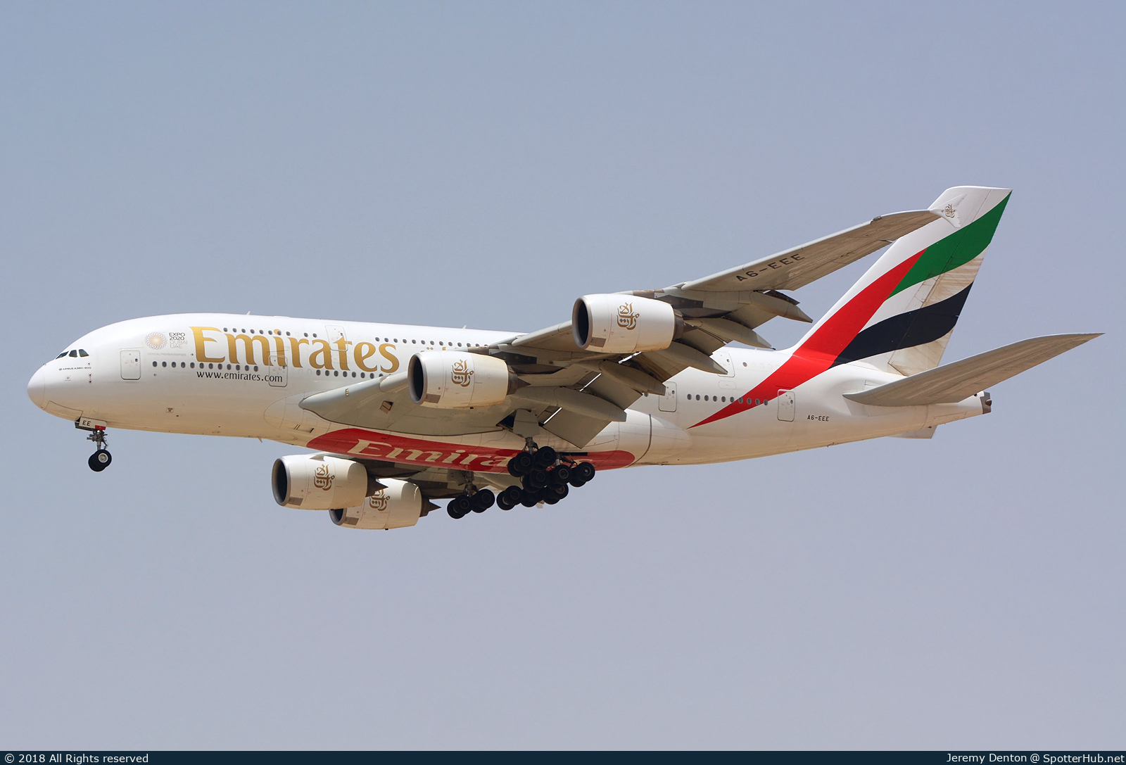Photo of A6-EEE - Airbus A380-861 operated by Emirates