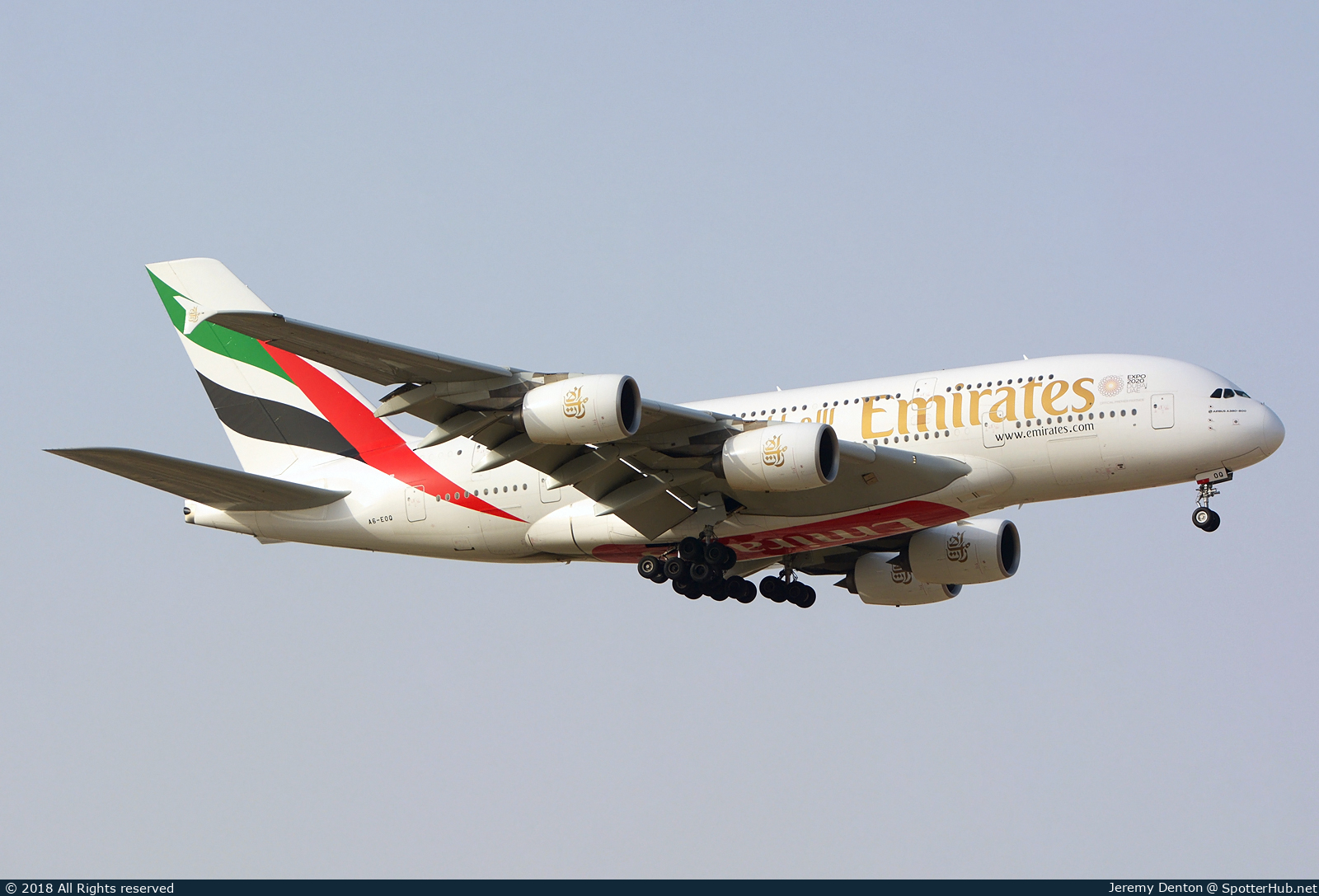 Photo of A6-EOQ - Airbus A380-861 operated by Emirates
